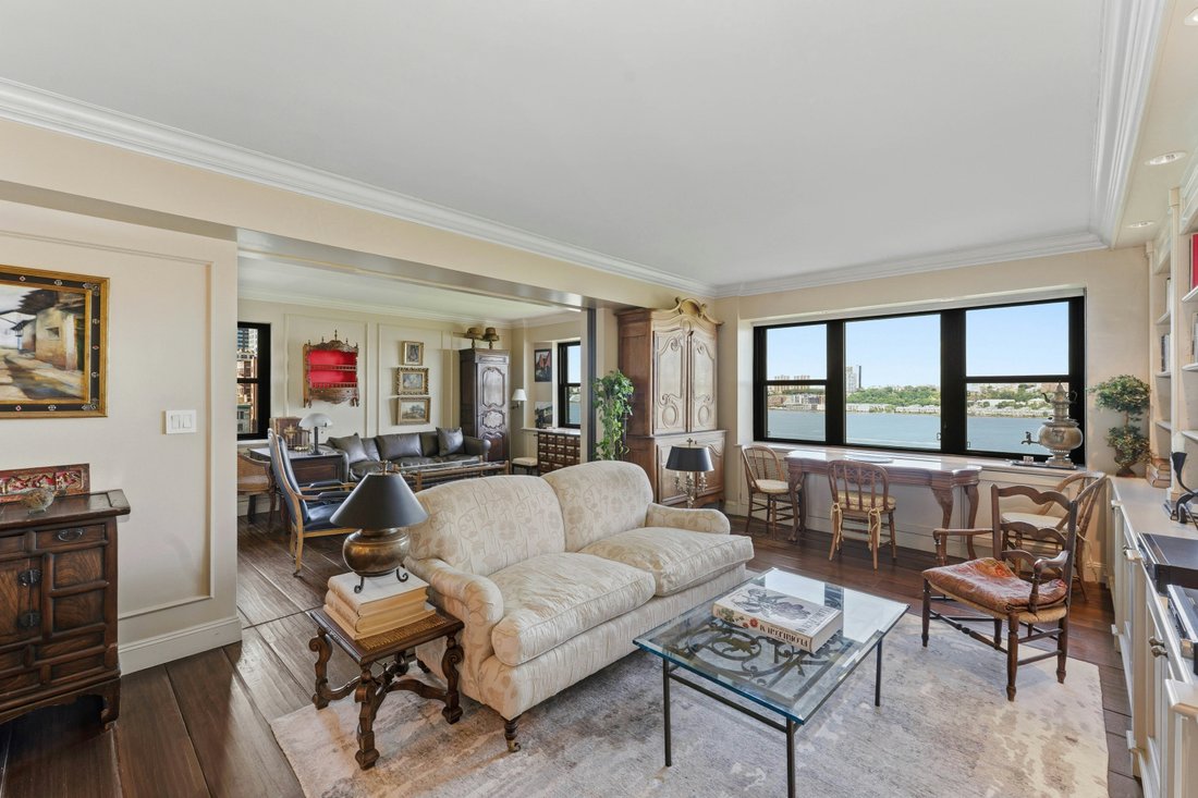 Co Op in New York, New York, United States 1 - 18132642