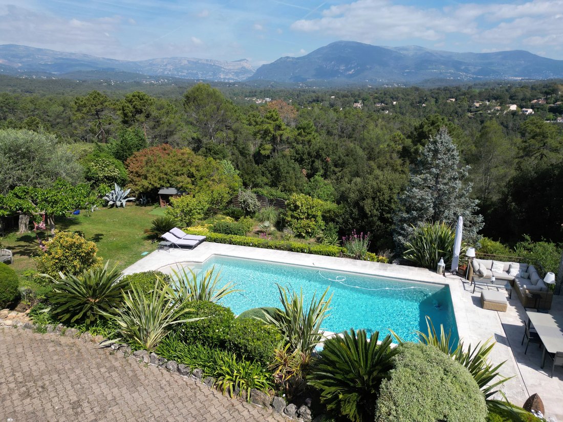 Villa in Valbonne, Provence-Alpes-Côte d'Azur, France 1 - 18146397
