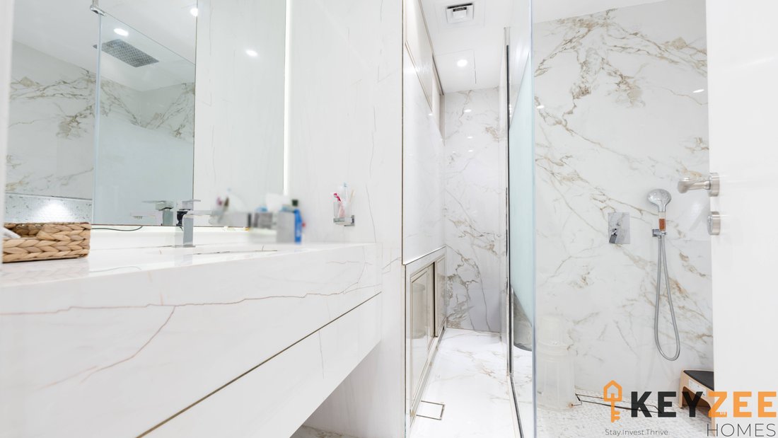 Apartment in Jumeirah Beach Residence, Dubai, United Arab Emirates 1 - 18146021