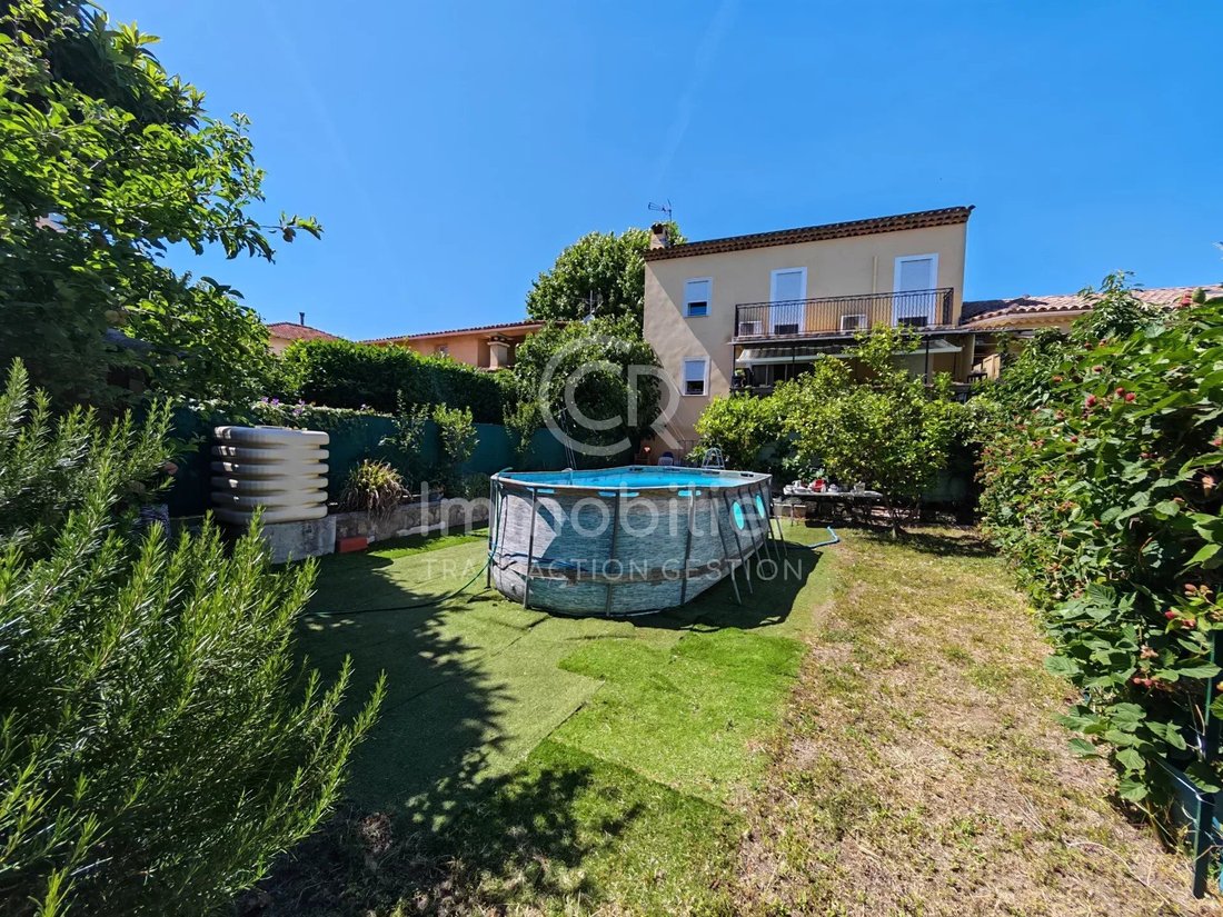 Villa in Font de Veyre, Cannes, France 1 - 15390939