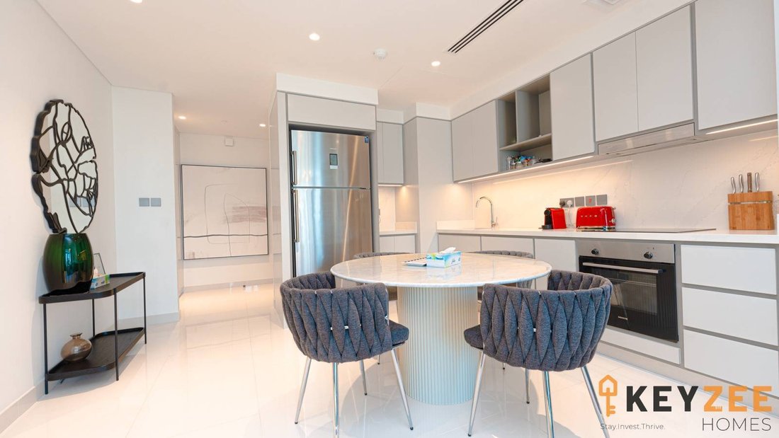 Apartment in Dubai Harbour, Dubai, United Arab Emirates 1 - 18146032