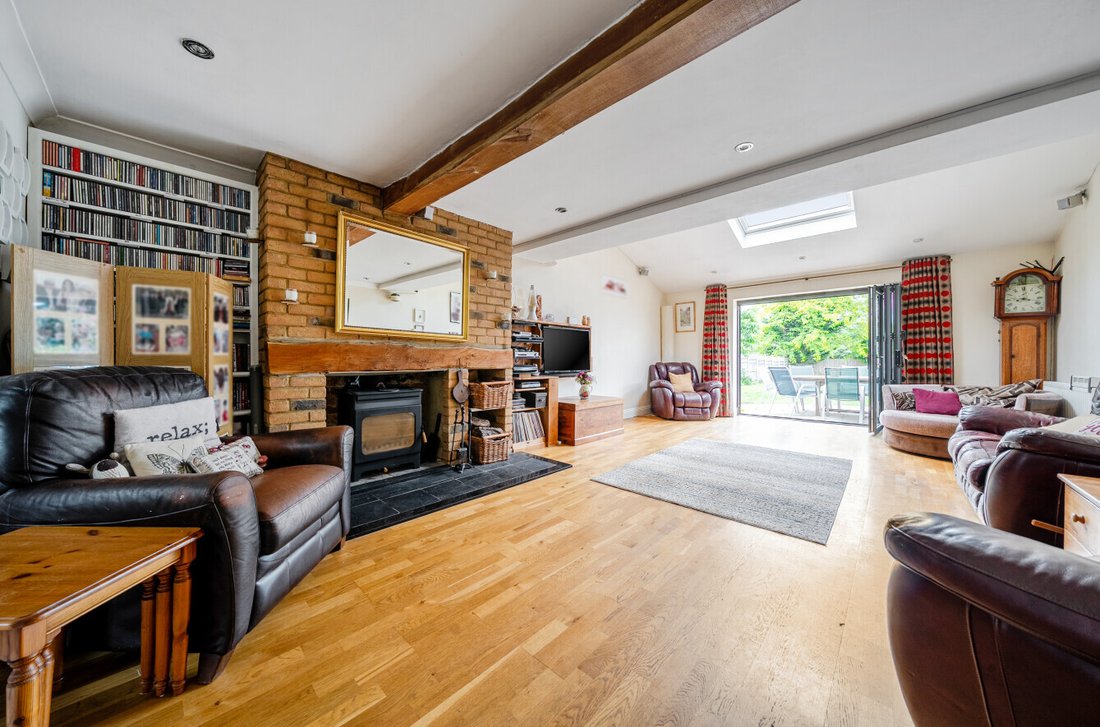 House in West Wellow, East Wellow, England 4 - 18147739