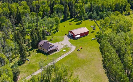 Casa a Sundre, Alberta, Canada 1