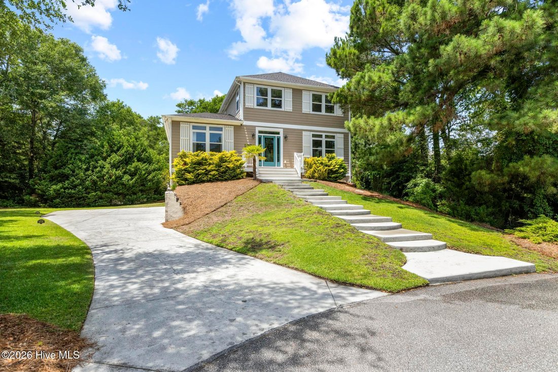 House in Emerald Isle, North Carolina, United States 2 - 18149154