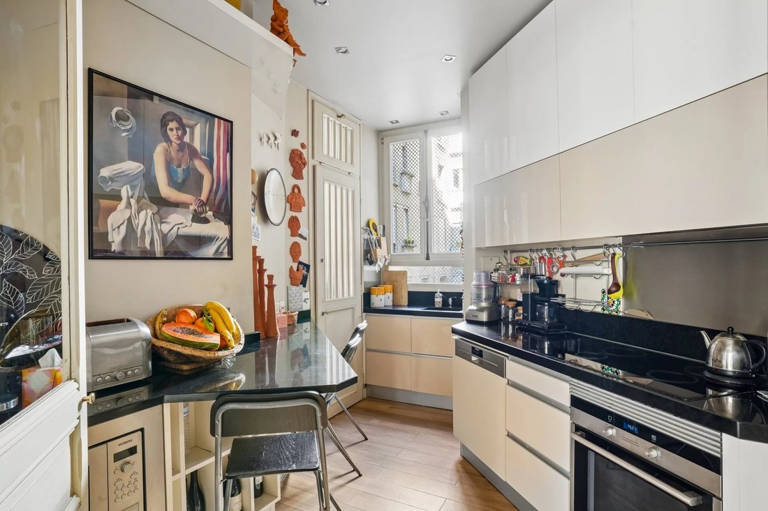 Apartment in Gros Caillou, Paris 7e Arrondissement, Paris 5 - 18146431
