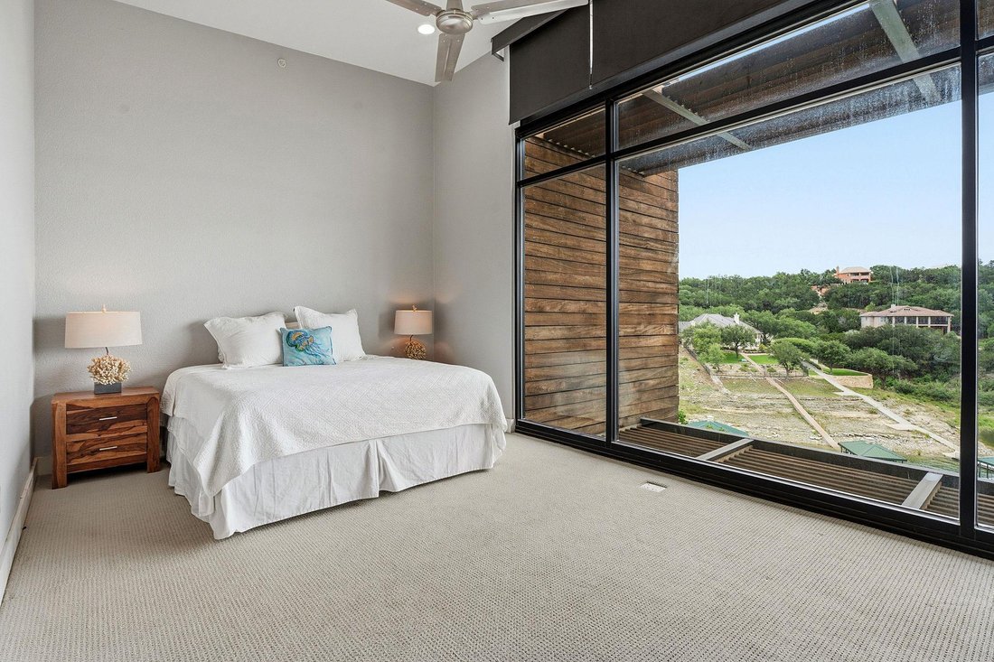 Condo in Jonestown, Texas, United States 4 - 18148053