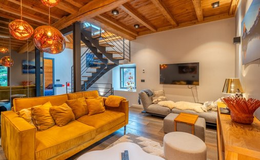 House in Sud, Saint-Jorioz, France 1