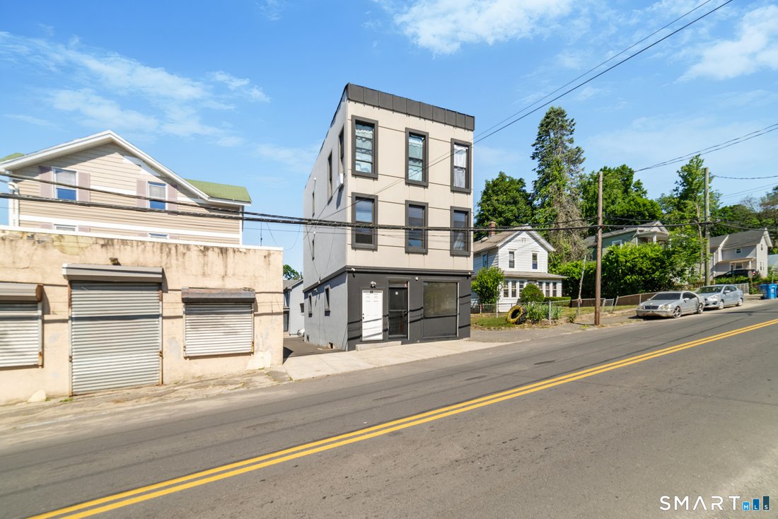 Waterbury, Connecticut, United States 2 - 18147634