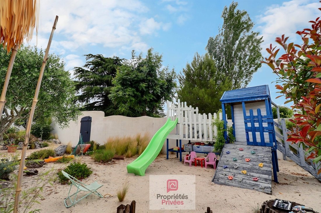 Villa in Pont-l'Abbe-d'Arnoult, Nouvelle-Aquitaine, France 4 - 18150539