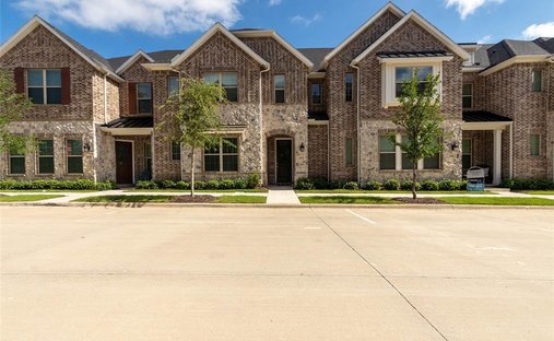 Townhouse in Flower Mound, Texas, United States 1
