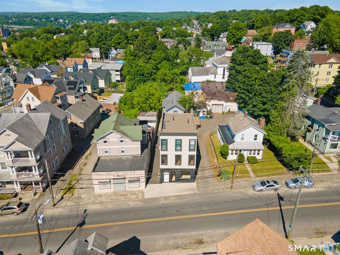 Waterbury, Connecticut, United States 1 - 18147634