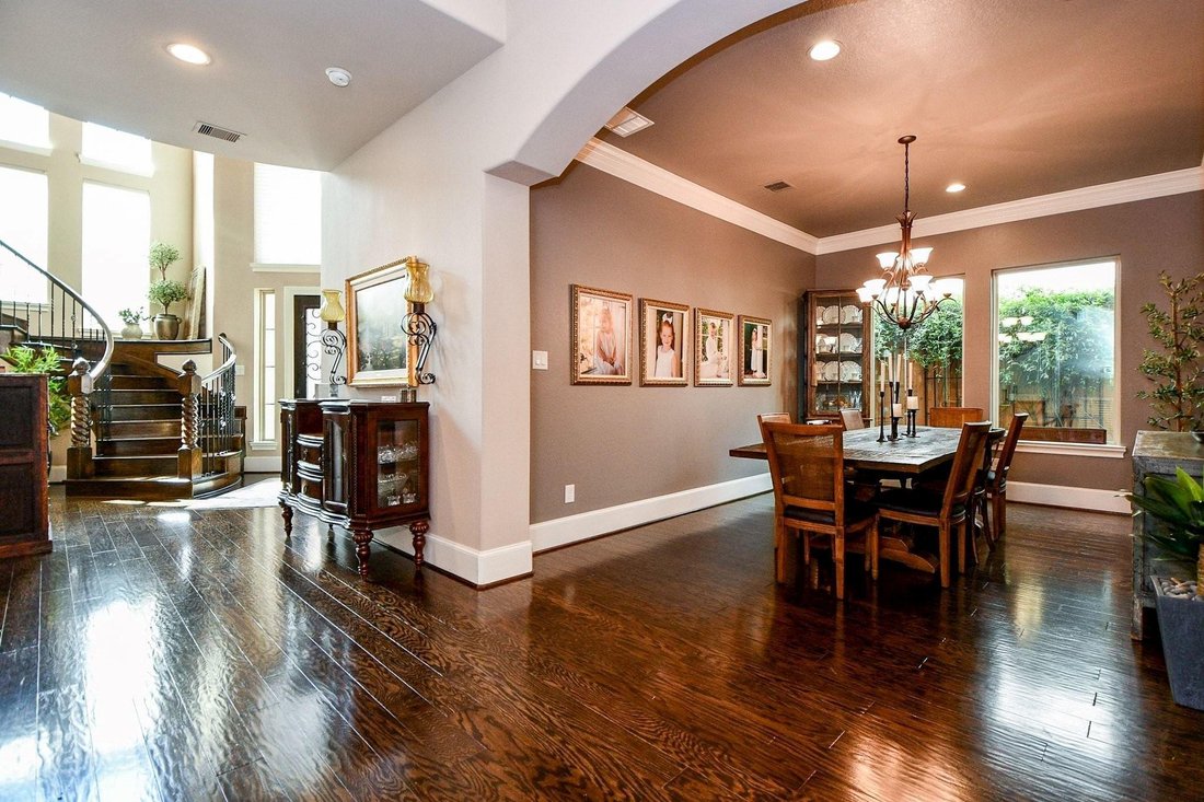 House in Houston, Texas, United States 5 - 18145322