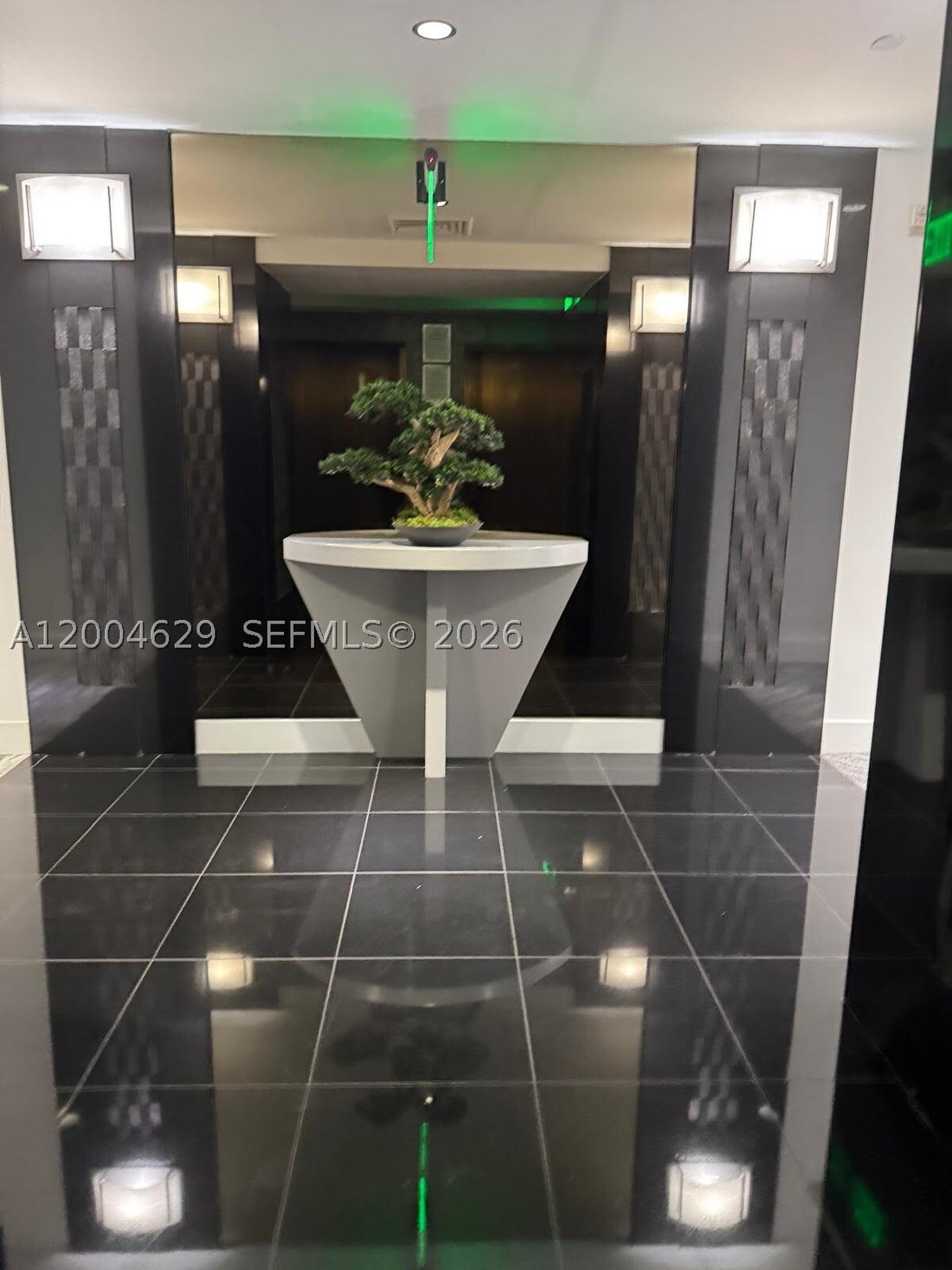 Condo in Fort Lauderdale, Florida, United States 5 - 17731077