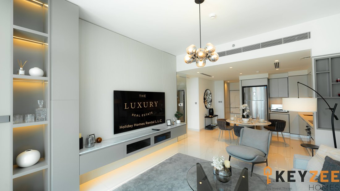 Apartment in Dubai Harbour, Dubai, United Arab Emirates 1 - 18146047