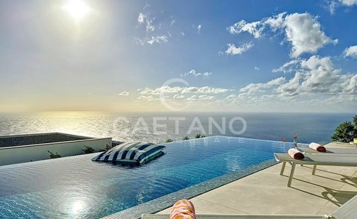 Villa in Prazeres, Autonome Region Madeira, Portugal 1