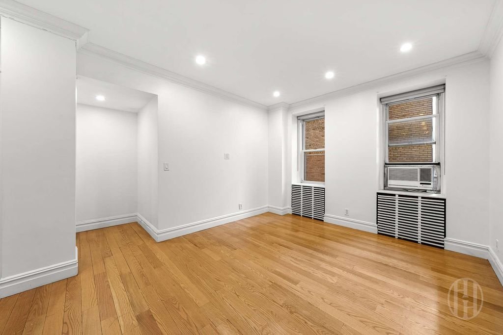 House in New York, New York, United States 4 - 18150972