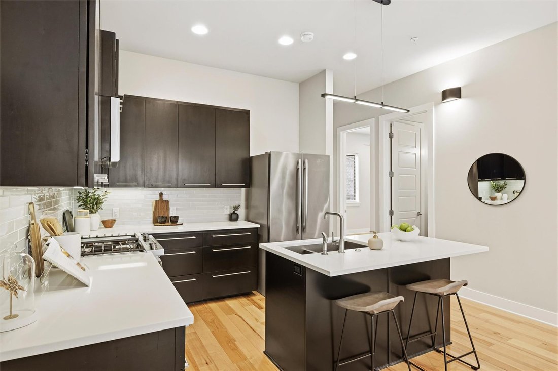 Condo in Austin, Texas, United States 5 - 18148077