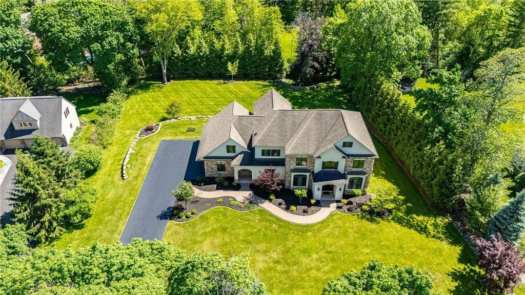 House in Rochester, New York, United States 4 - 18151435