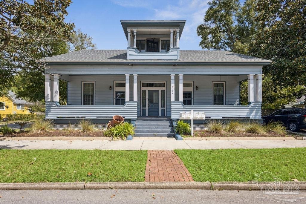 Pensacola, Florida, United States 2 - 18147801