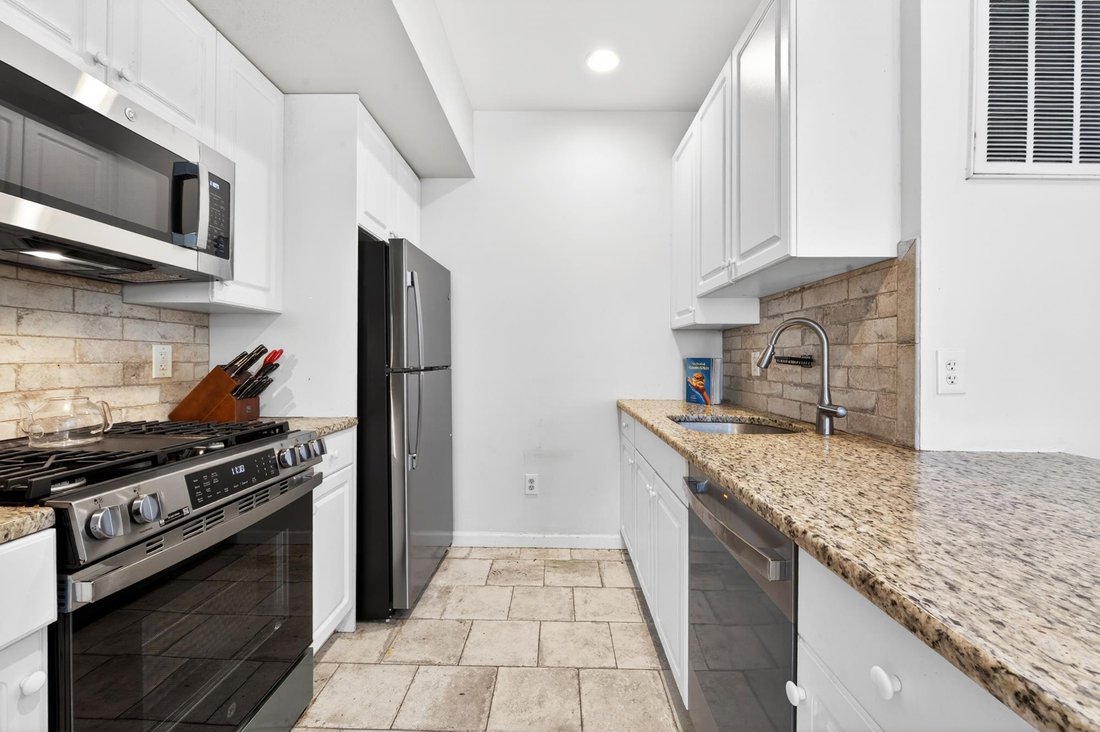 Condo in Hoboken, New Jersey, United States 4 - 18145144