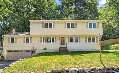House in Nashua, New Hampshire, United States 1