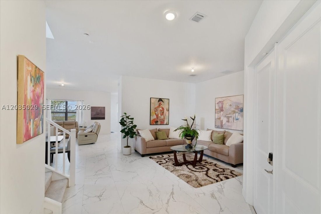 House in Miramar, Florida, United States 5 - 18148818