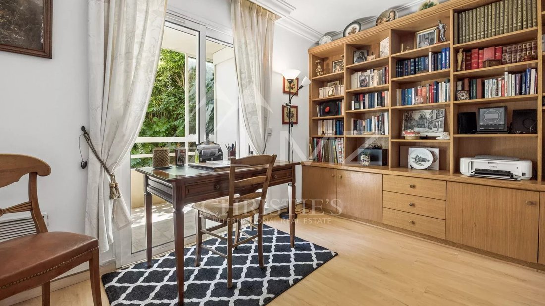 Apartment in Vieux Cannet, Le Cannet, France 3 - 18146394