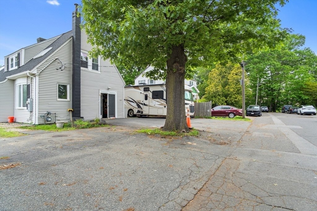 House in Lynnfield, Massachusetts, United States 2 - 18083768