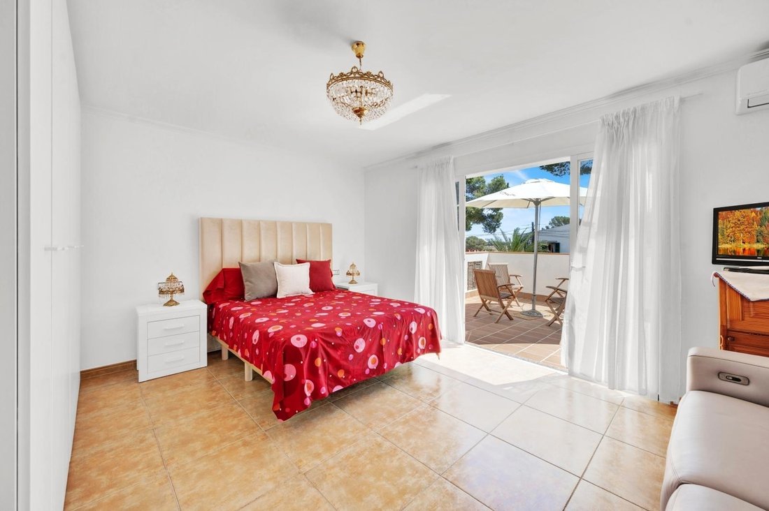 Villa in Calvia, Balearic Islands, Spain 5 - 18147032