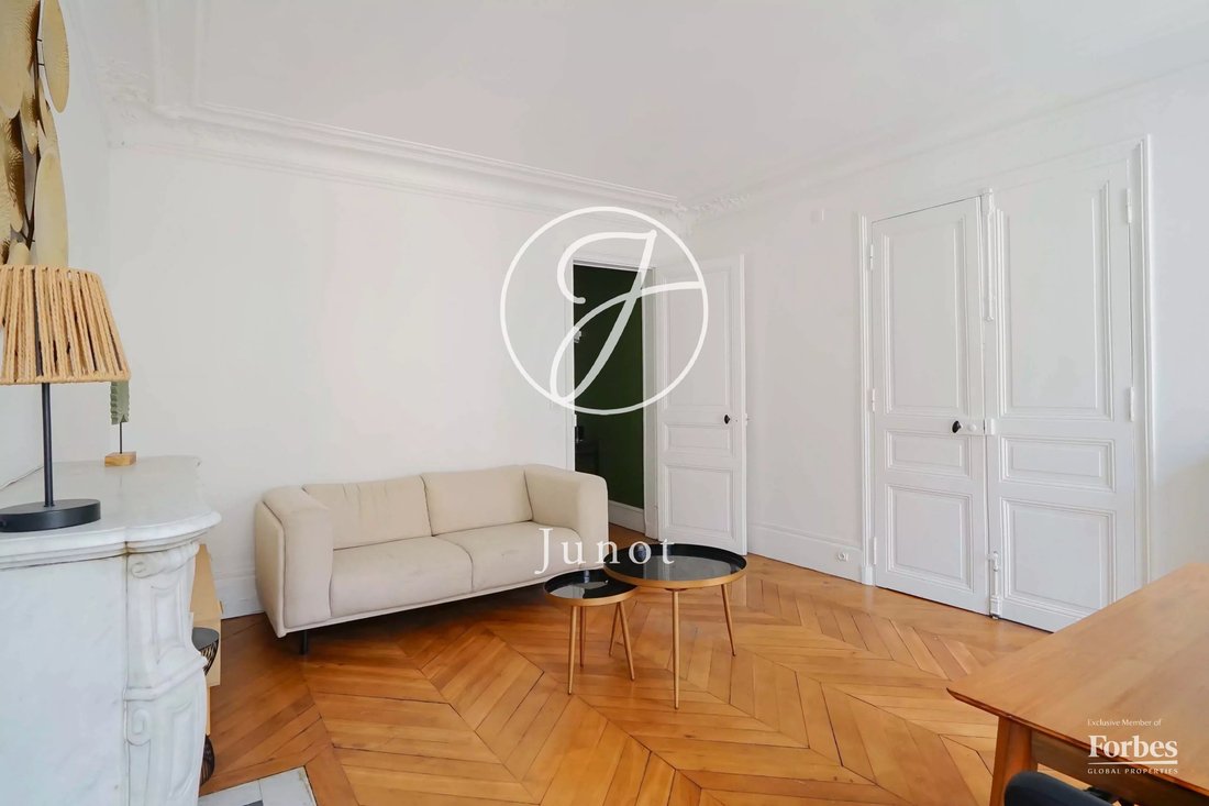 Apartment in Courcelles-Wagram, Paris 17e Arrondissement, Paris 3 - 17757166