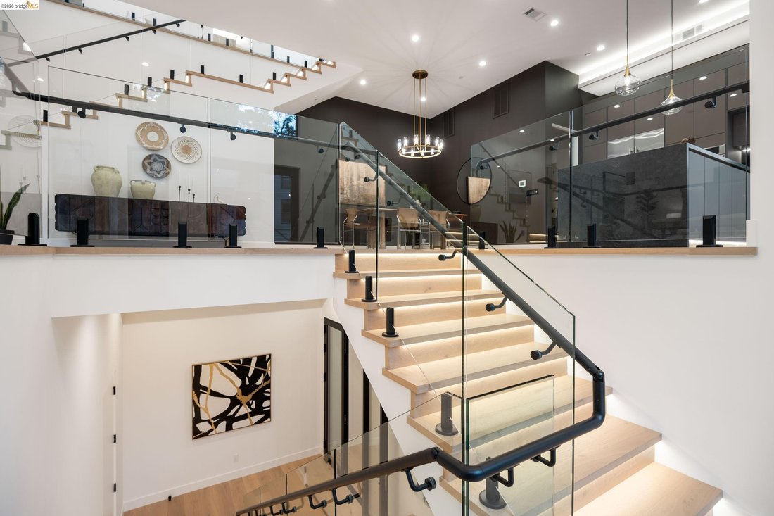 House in Oakland, California, United States 5 - 18147164