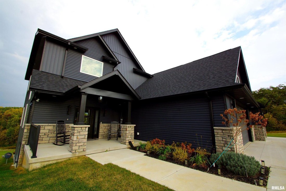 House in Milan, Illinois, United States 2 - 18144853