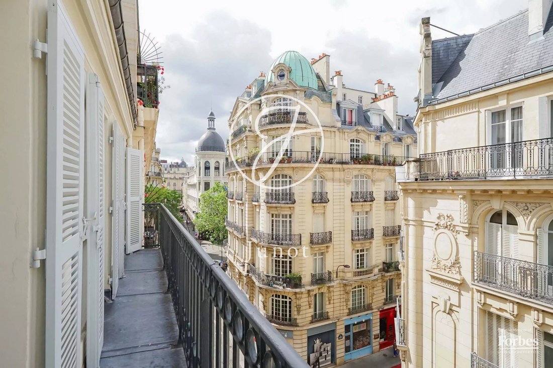 Apartment in Courcelles-Wagram, Paris 17e Arrondissement, Paris 5 - 17757166