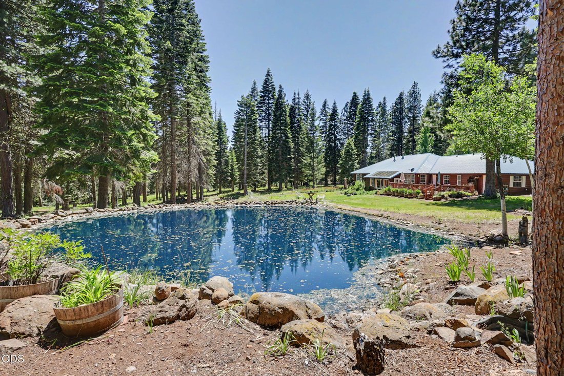 House in Ashland, Oregon, United States 1 - 18147648