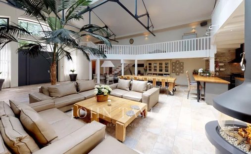 Villa in Montfleury, Cannes, France 1