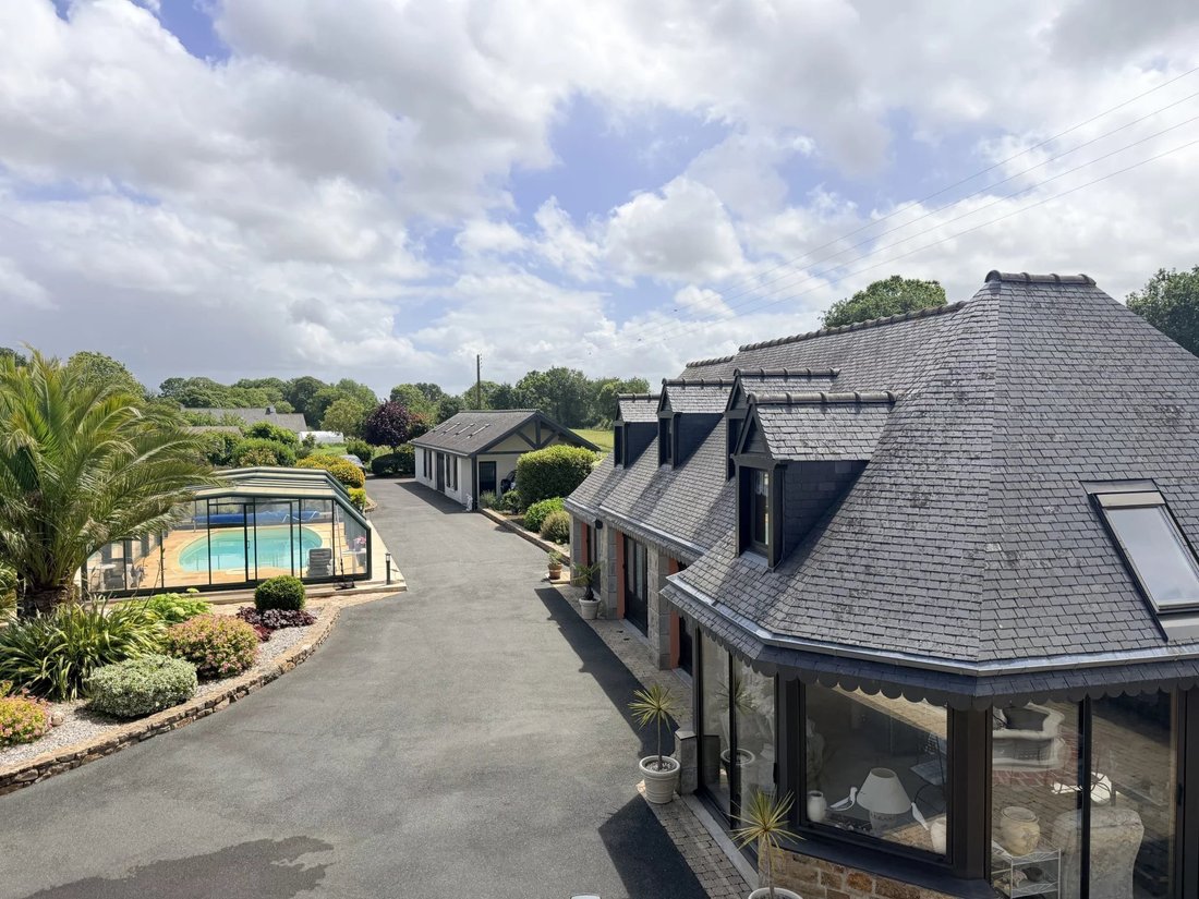 Estate in Tonquedec, Brittany, France 5 - 18146406