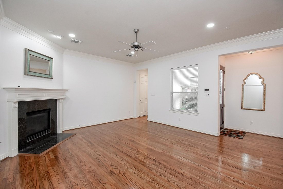 Townhouse in Bellaire, Texas, United States 4 - 18145257