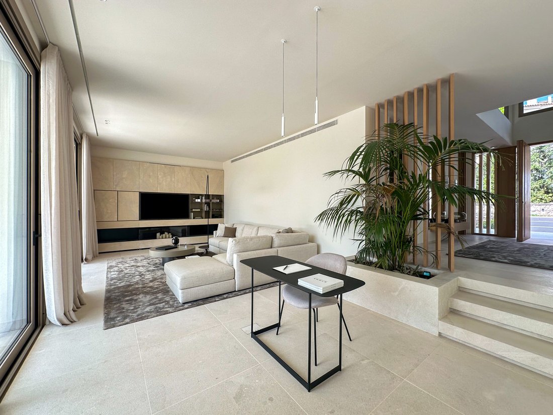 Villa in Portals Nous, Calvia, Balearic Islands 3 - 18146865