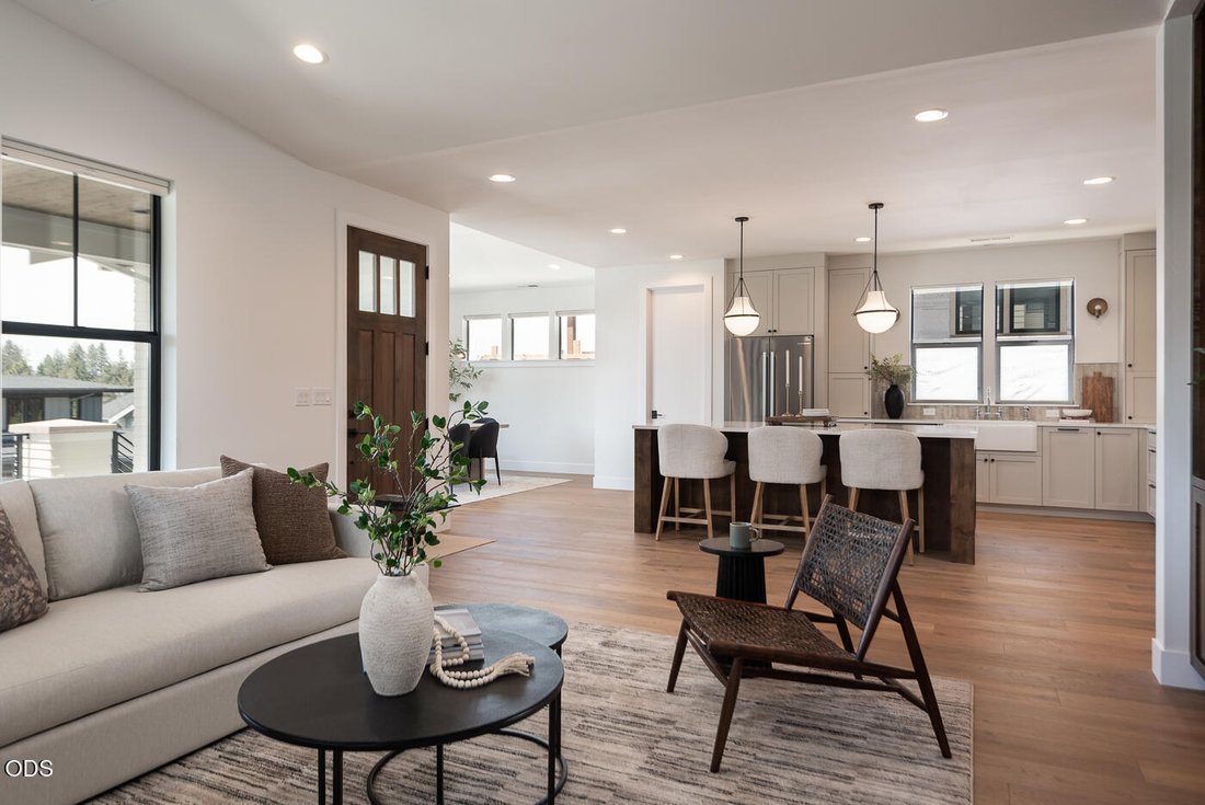 House in Bend, Oregon, United States 3 - 17349752