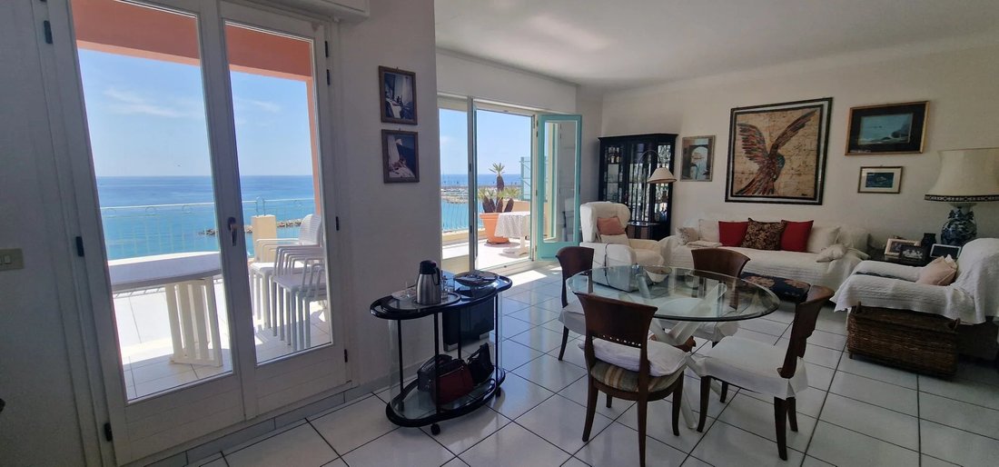 Apartment in Menton, Provence-Alpes-Côte d'Azur, France 3 - 18146638