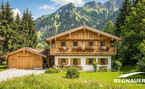 Country House in Erpfendorf, Tyrol, Austria 1