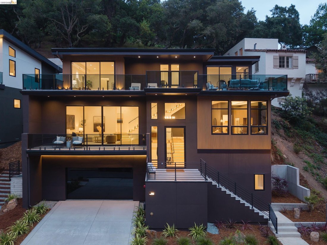 House in Oakland, California, United States 2 - 18147164