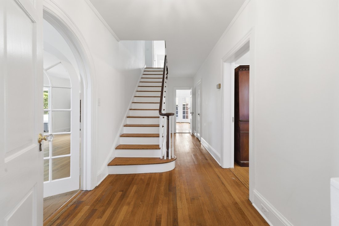House in Rockville Centre, New York, United States 5 - 18144233