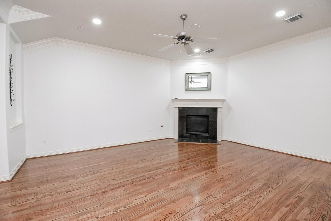 Townhouse in Bellaire, Texas, United States 3 - 18145257