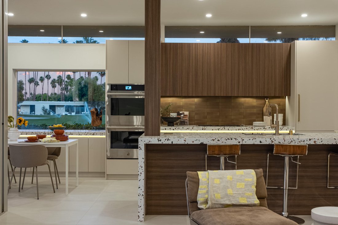Condo in Palm Springs, California, United States 1 - 18147608