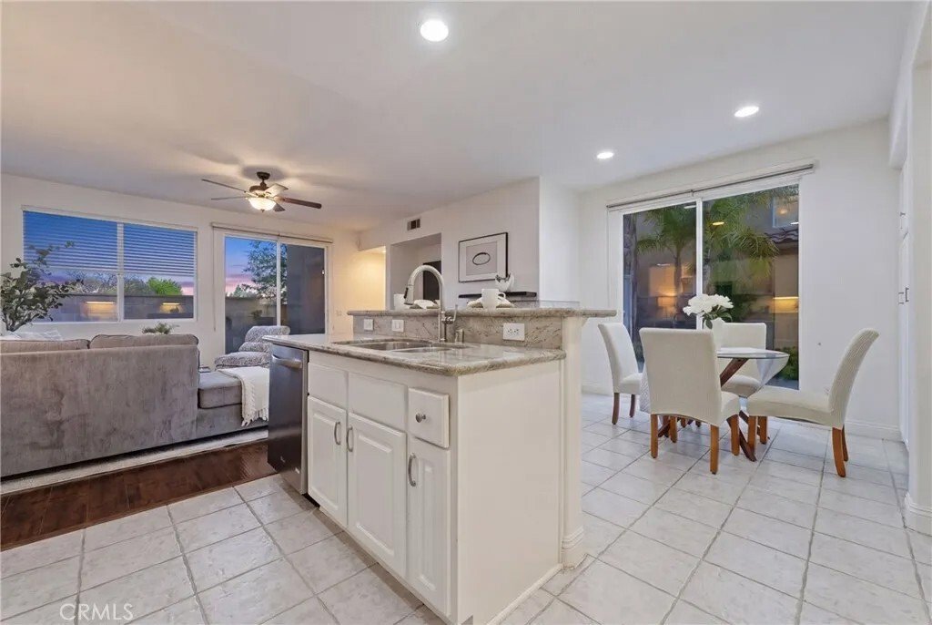 House in Fullerton, California, United States 4 - 17917466