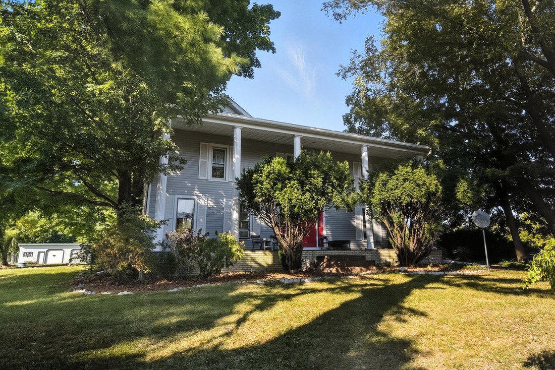House in Cassopolis, Michigan, United States 2 - 18146345