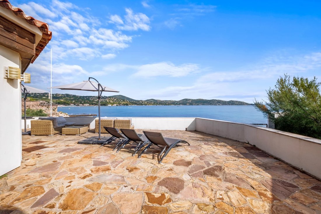 Villa in Nartelle-Noyer-Bellevue-bd des Sardinaux, Sainte-Maxime, France 3 - 16898187