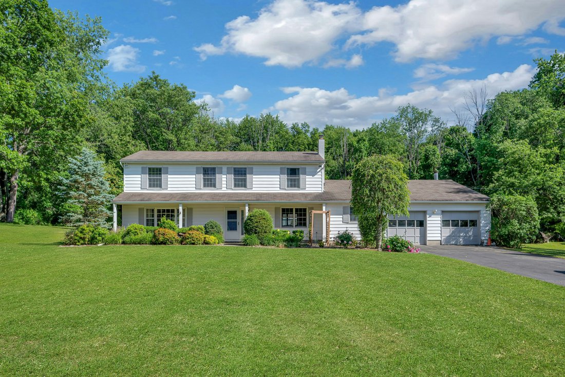 Sussex, New Jersey, United States 4 - 18144053