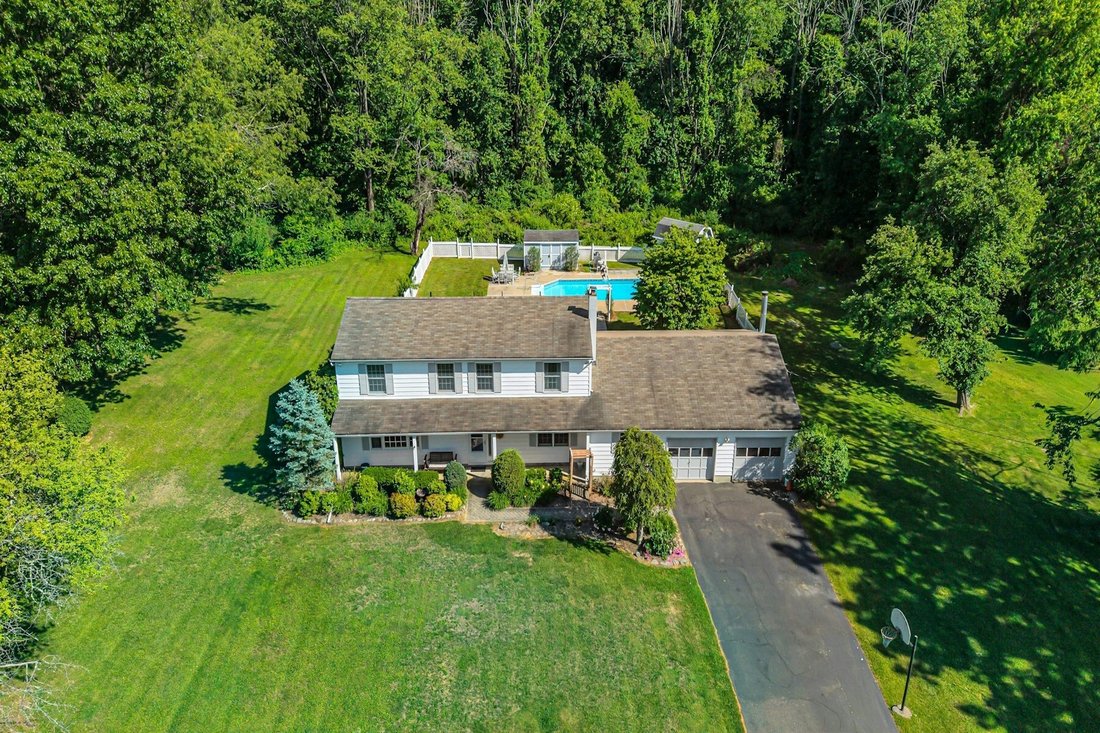 Sussex, New Jersey, United States 5 - 18144053
